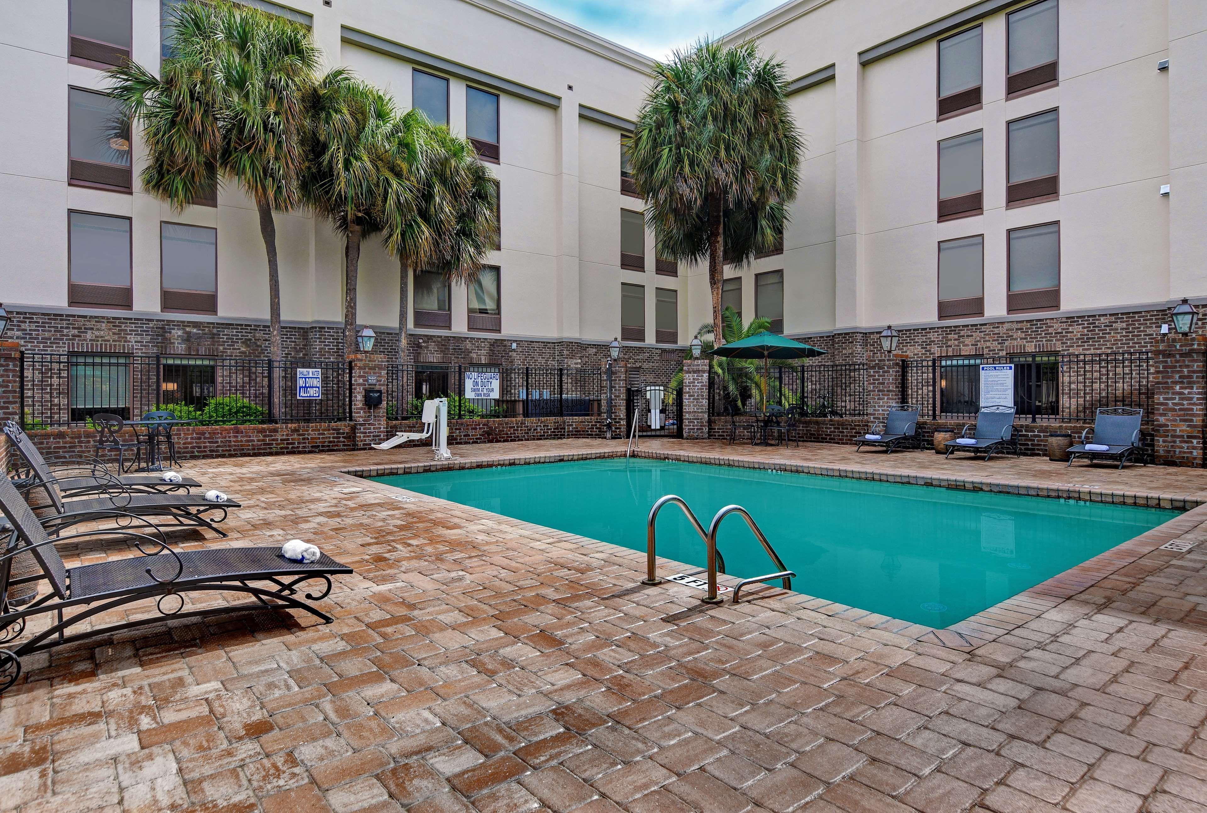 Hampton Inn Patriots Point Mount Pleasant Exterior foto